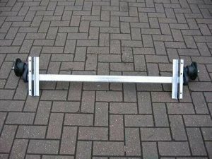 AXLE 600KG GROSS UNBRAKED 4X4PCD 1360ohf  angle iron mounting brackets 1018 mm between chassis angle iron brackets 40 INCH