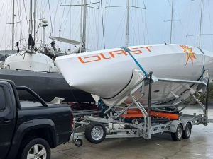 Cape31 trailer High Mode and Keel Raise