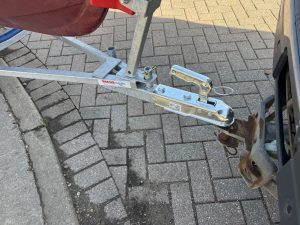 removable trolley hitch