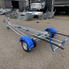 Skiff launch trolley with sides skids